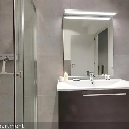 Apartment Jake & Francis By Mamo Florenz